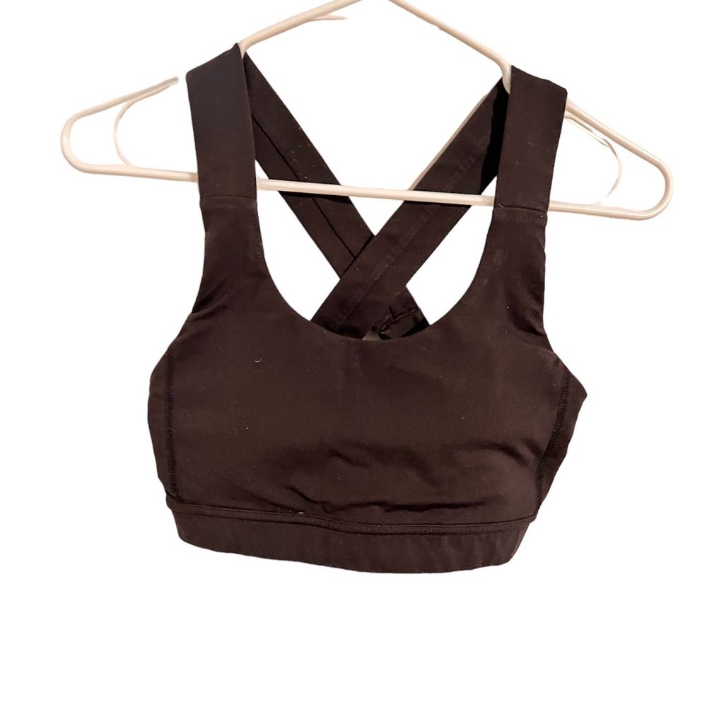 Lululemon sports bra. Size 6. Black